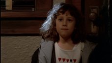 A third random scene from this Millennium episode Owls.